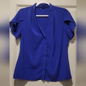 Short sleeve blue blouse